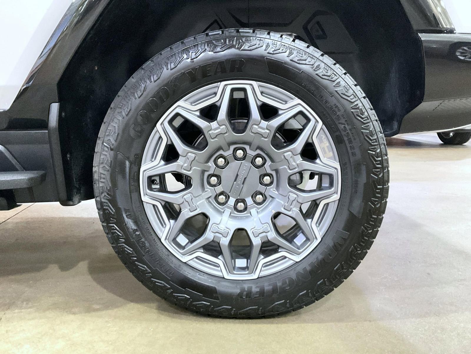 2026 GMC HUMMER EV 2X - Photo 22