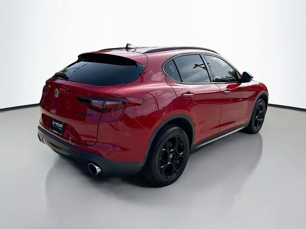 Used 2021 Alfa Rosso Alfa Romeo Sprint image 7