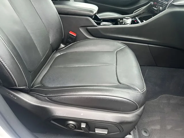 Used 2022 White Jeep 4xe image 47