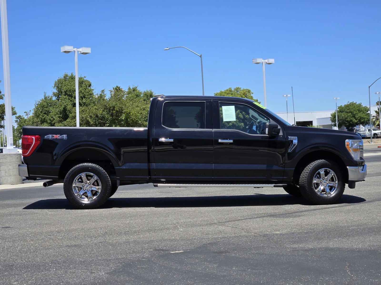 Certified Used 2022 Black Ford  image 3