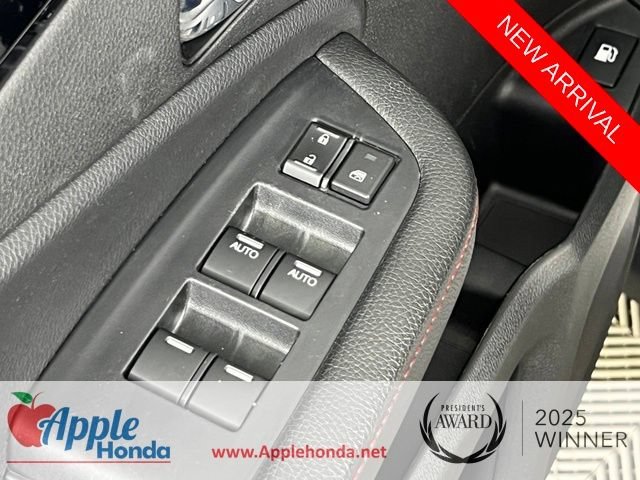 Used 2025 Platinum White Pearl Honda AWD BLACK EDITION image 46