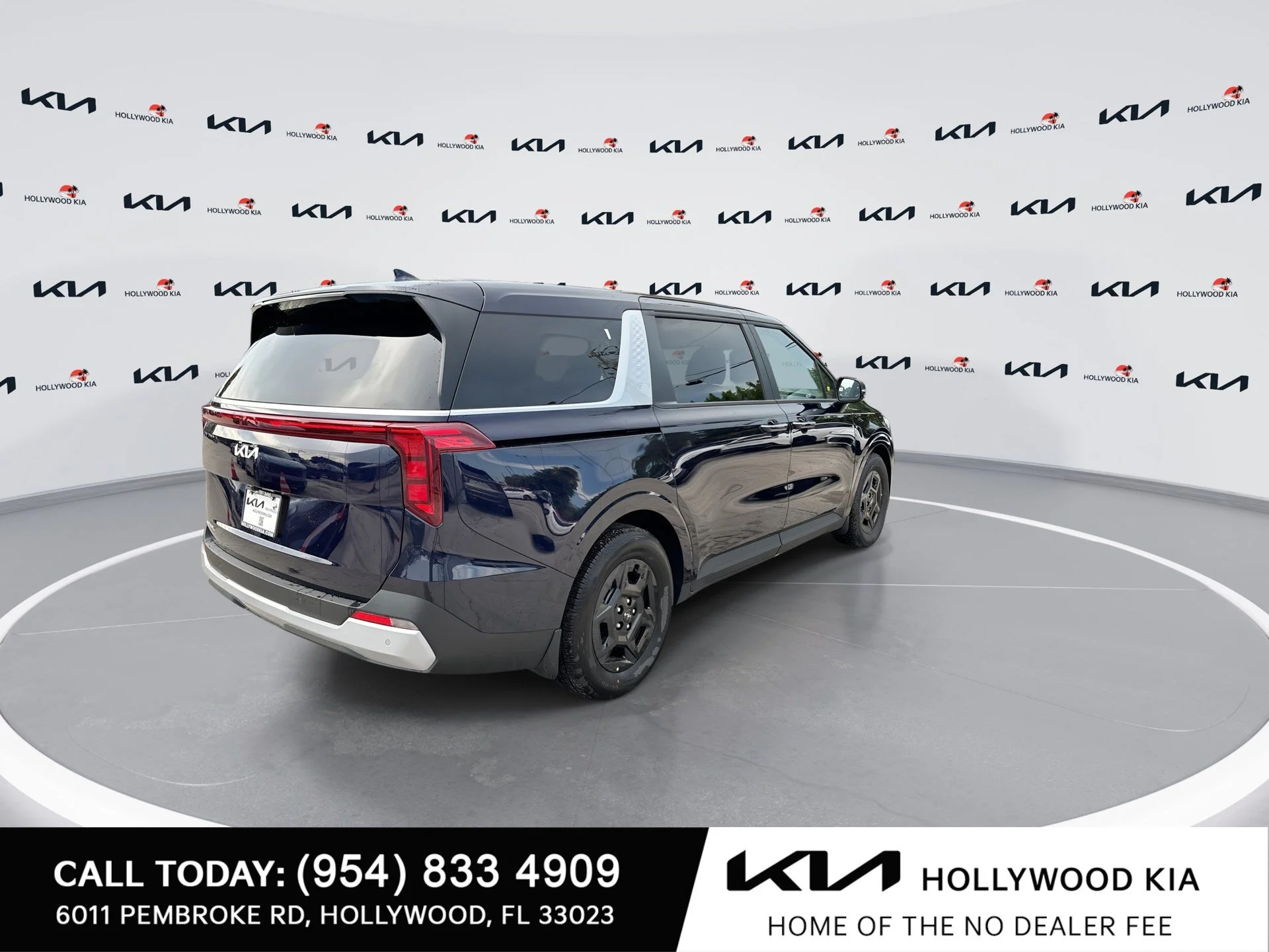 New 2027 Deep Chroma Blue Kia LXS image 8