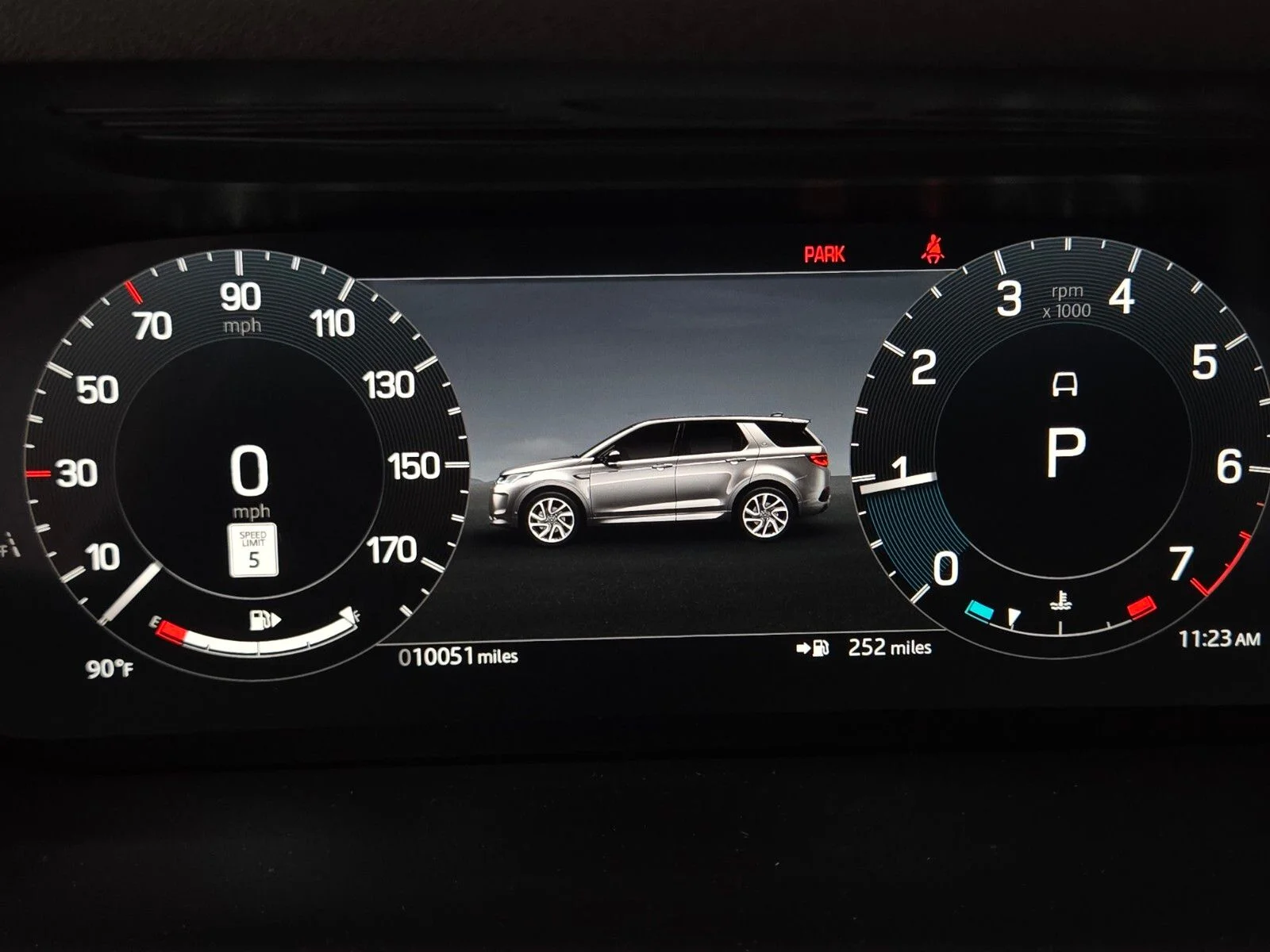 Used 2025 Hakuba Silver Metallic Land Rover S image 32