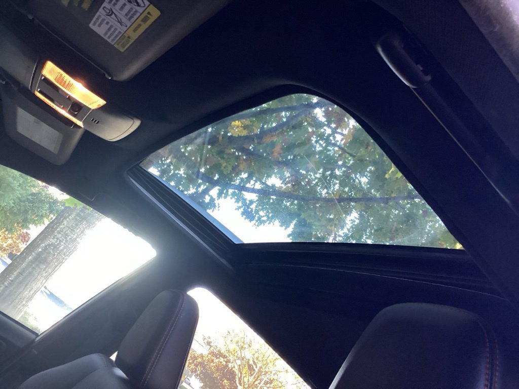 Used 2017 White Toyota SE image 3