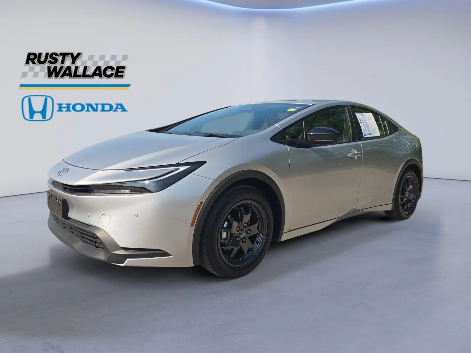 2025 Toyota Prius LE - Photo 1