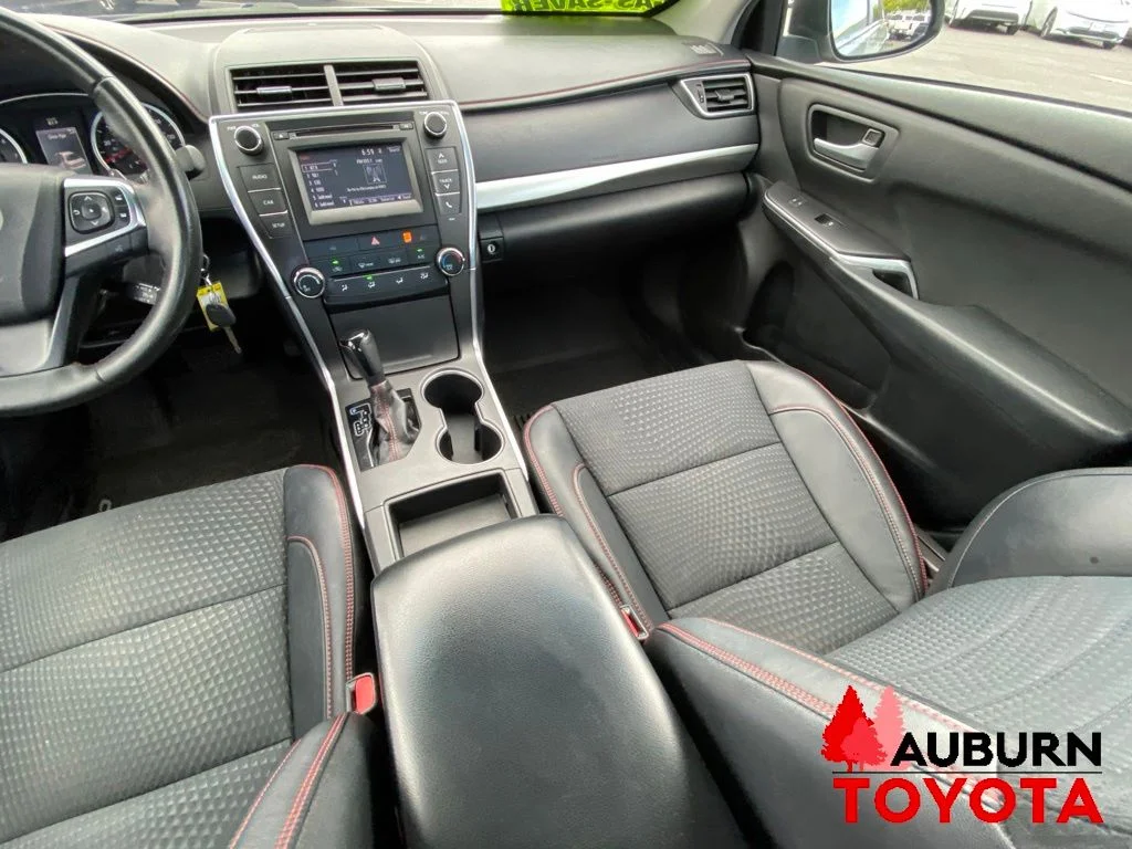 Used 2015 Celestial Silver Metallic Toyota SE image 23