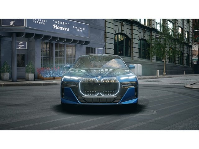 New 2026 Tanzanite Blue II Metallic BMW 760i xDrive image 3
