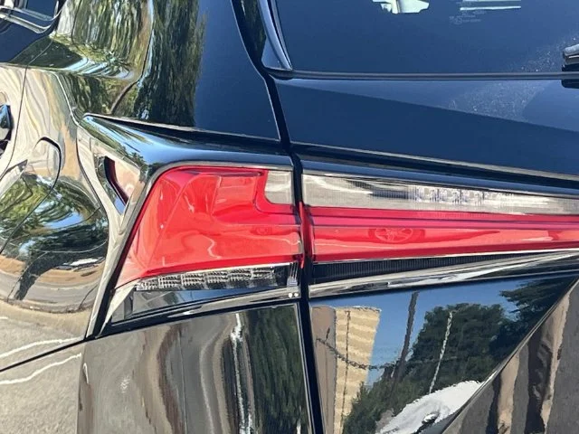 Used 2019 Black Lexus 300 F Sport image 8