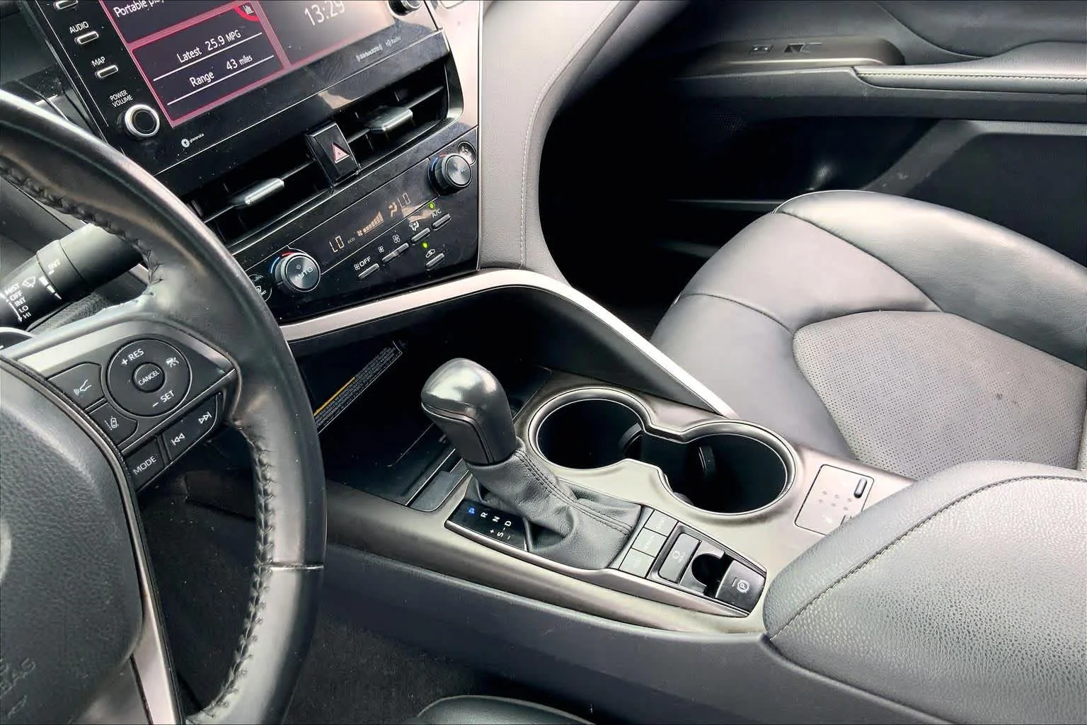 Used 2021 Midnight Black Metallic Toyota XSE image 16