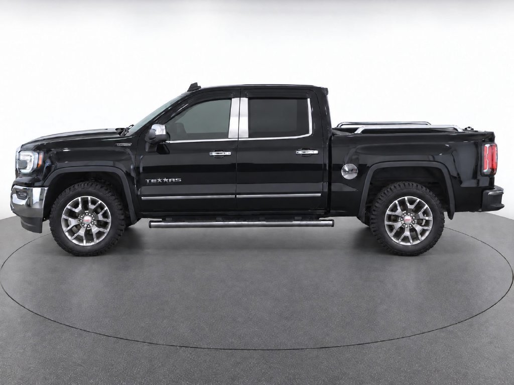 Used 2018 Black GMC SLT image 7