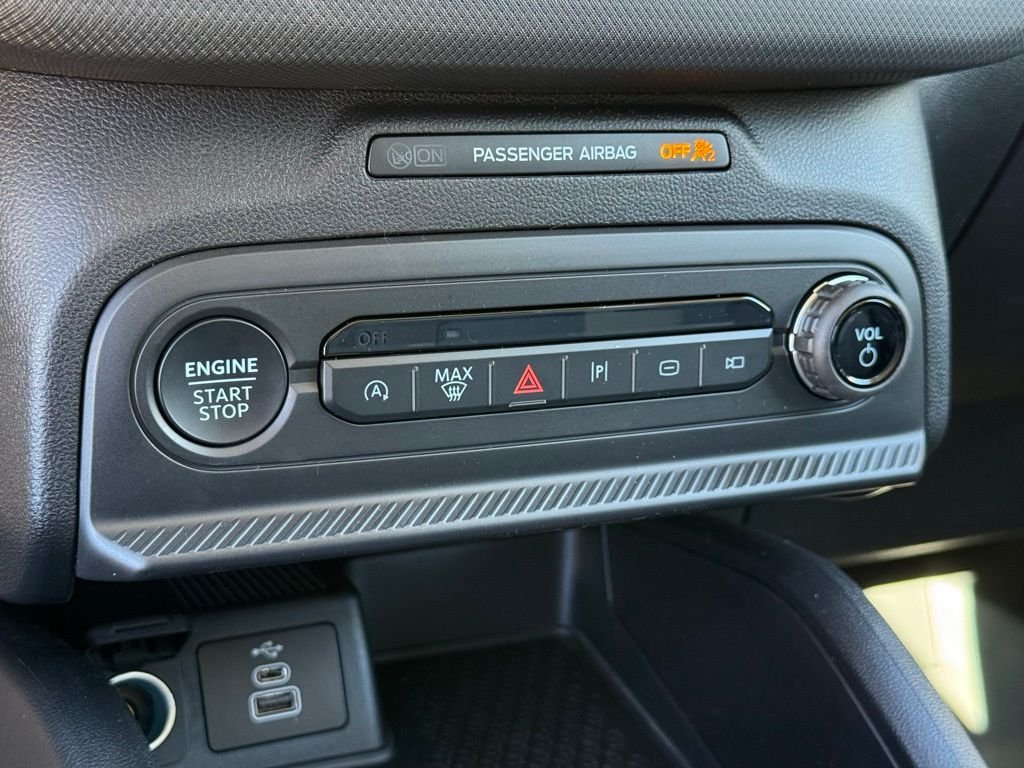 New 2026 Carbonized Gray Metallic Ford Badlands® image 9