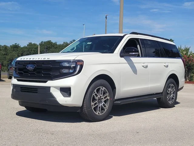 New 2026 White Metallic Ford Active image 33