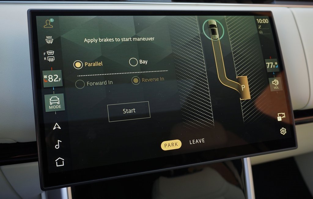 2025 LAND ROVER RANGE ROVER - Image 21