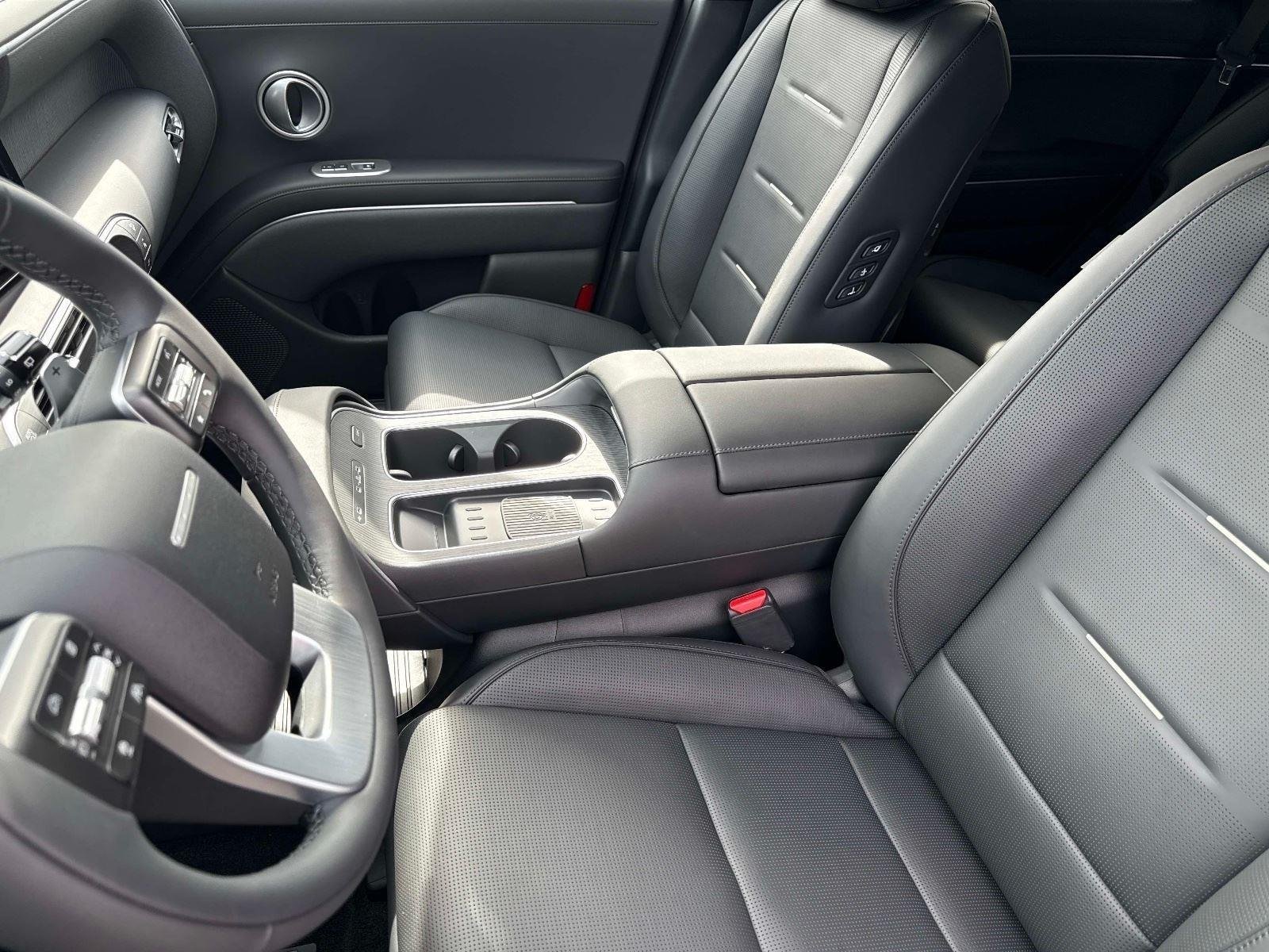 2026 Hyundai Palisade Calligraphy - Photo 21