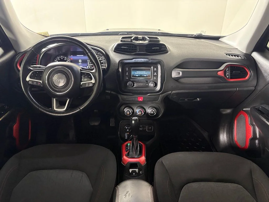 Used 2016 Black Jeep Trailhawk image 38