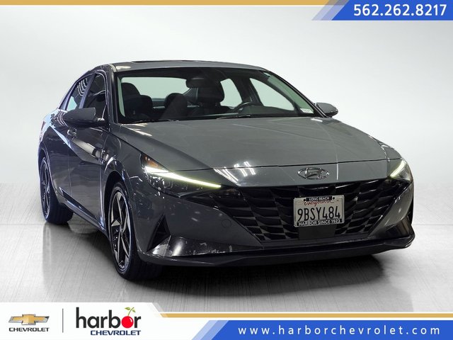 2022 Hyundai Elantra Limited