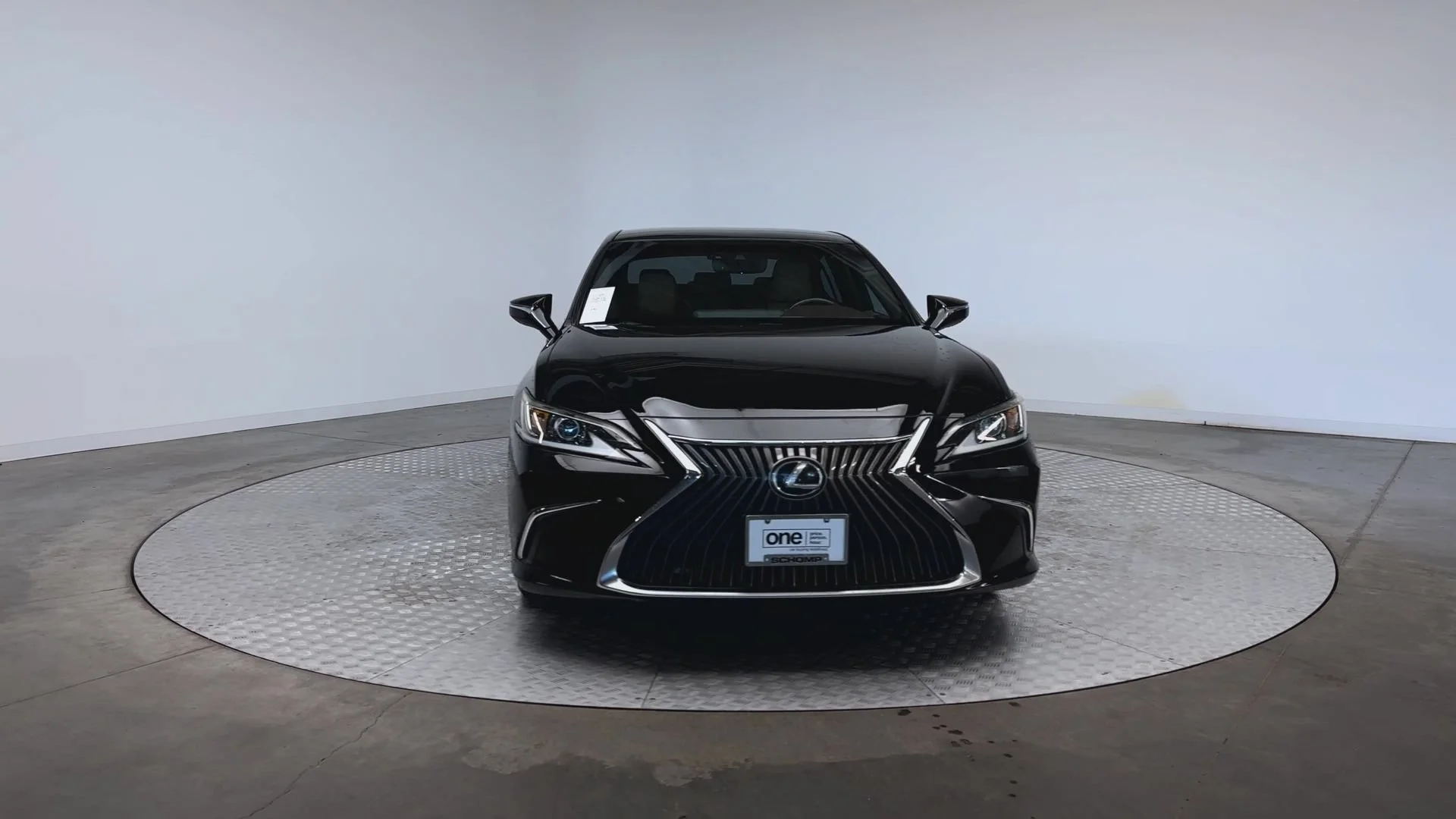 Used 2020 Obsidian Lexus ES 350 Luxury image 3