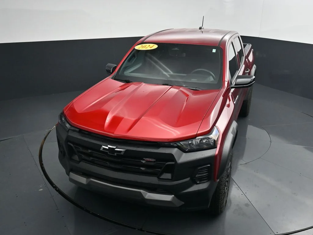 Used 2024 Red Chevrolet Trail Boss image 25