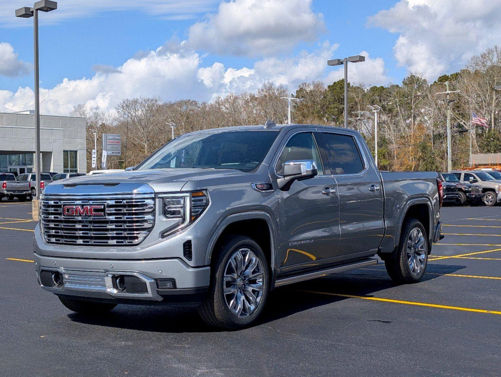 2026 GMC Sierra 1500 Denali - Photo 8