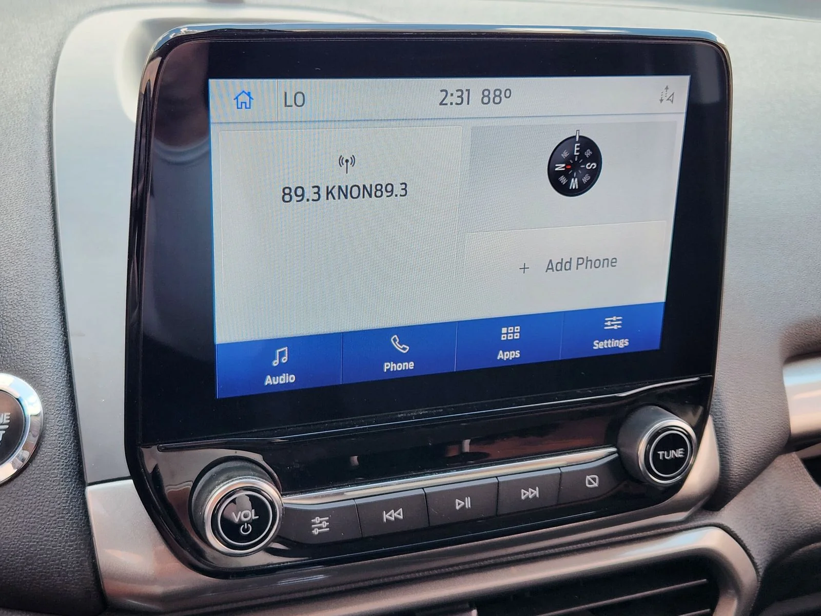 Used 2020 Black Ford SE image 16