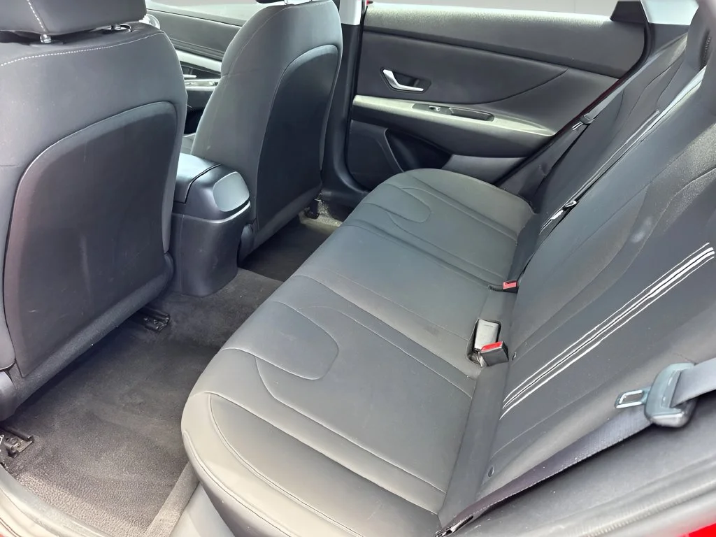 Used 2023 Red Hyundai SEL image 15
