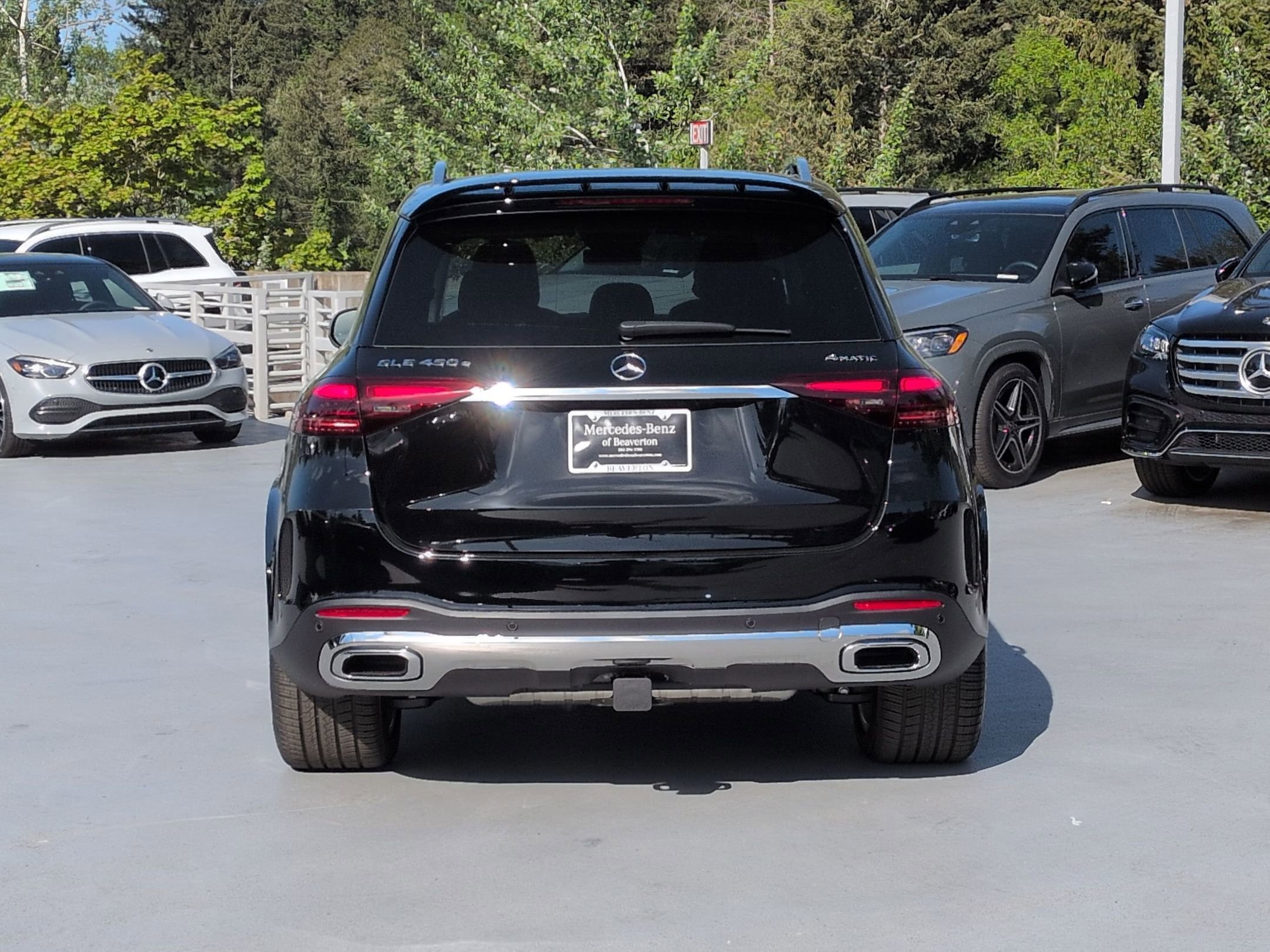 New 2026 Black Mercedes-Benz GLE 450 image 44
