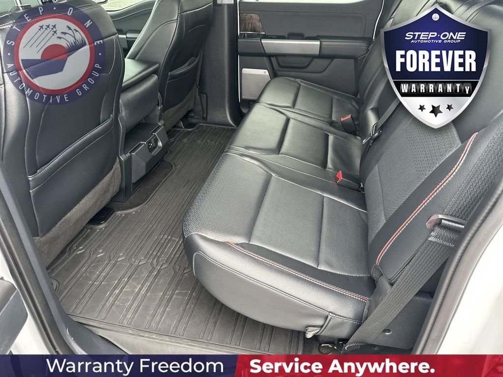 Used 2022 White Ford Lariat image 29