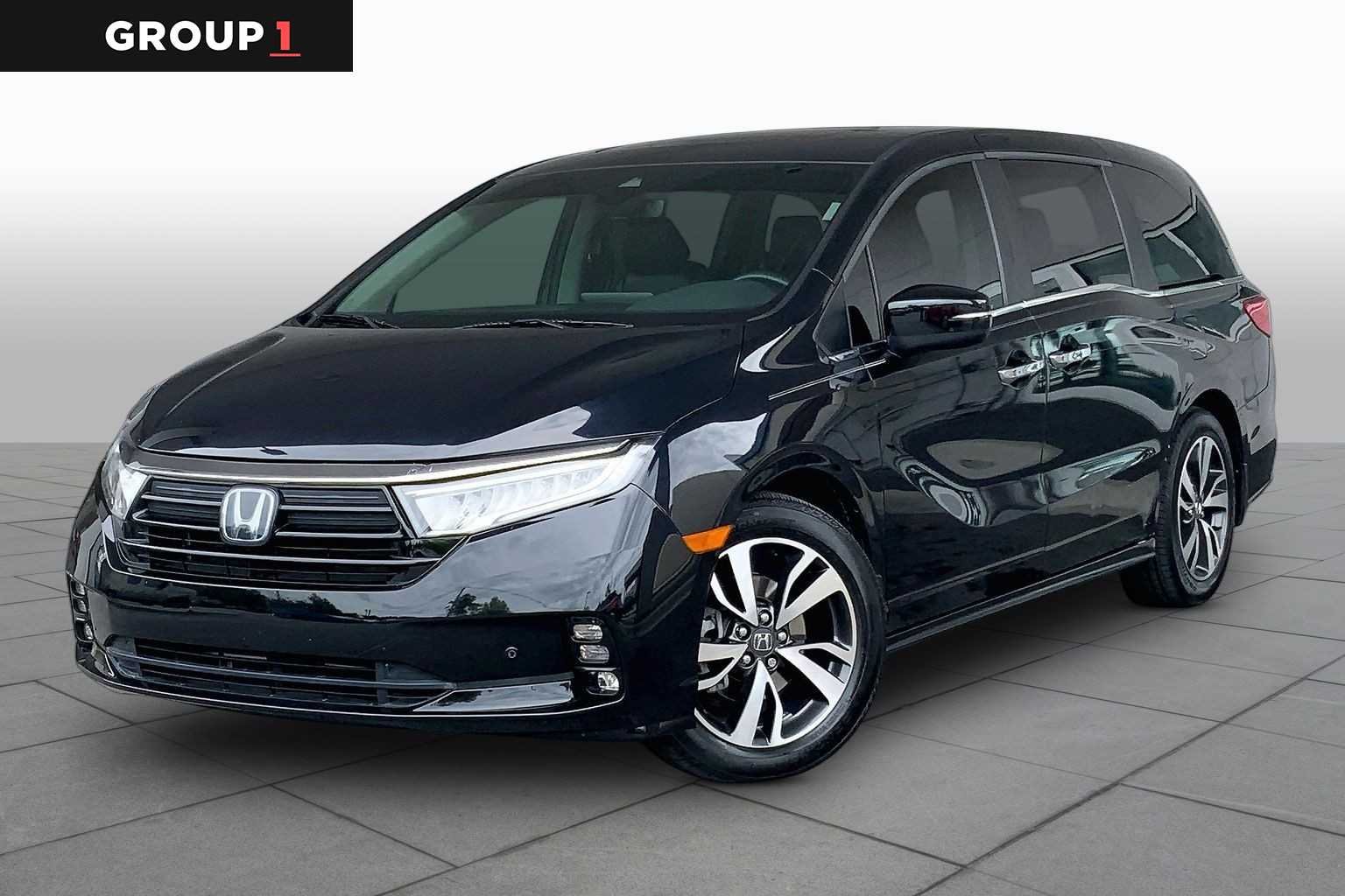 2022 Honda Odyssey Touring's photo