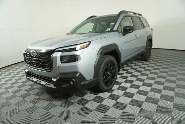New 2026 ICE SILVER METALLIC Subaru Limited image 3
