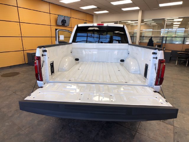 New 2026 Star White Metallic Tri-Coat Ford Lariat® image 22