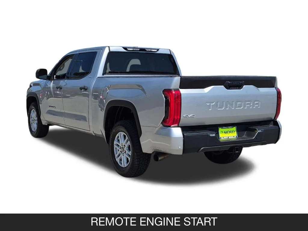 Used 2022 Silver Toyota SR5 image 7