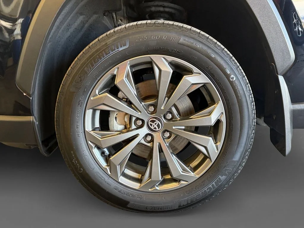 Used 2024 Black Toyota XLE Premium image 15