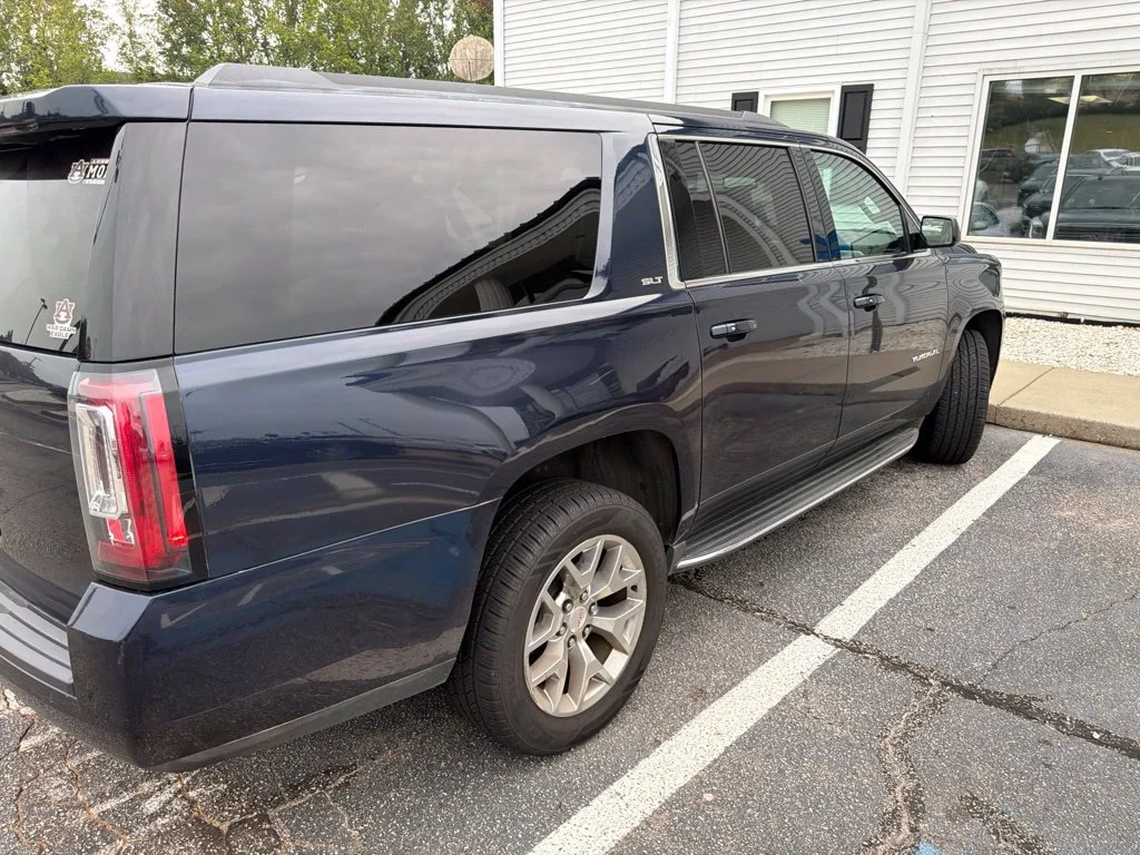 Used 2017 Blue GMC SLT image 5