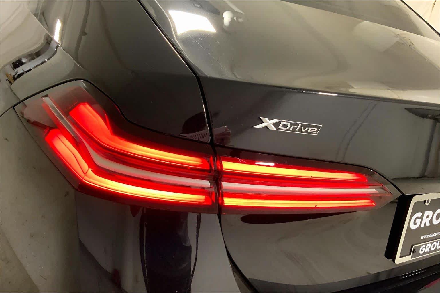 New 2026 Black Sapphire Metallic BMW 540i xDrive image 14