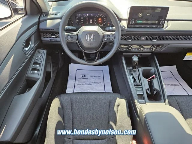 2025 Honda Accord SE - Photo 8
