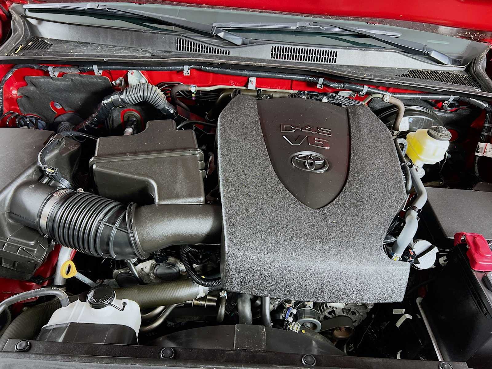 Used 2023 Barcelona Red Metallic Toyota SR5 image 29