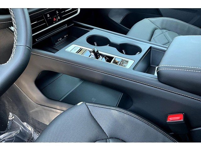 New 2026 Deep Black Pearl Volkswagen 2.0T SE image 19