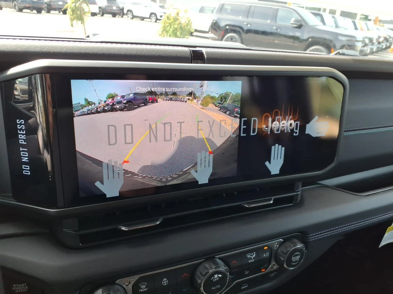 New 2026 Black Clearcoat Jeep Rewind image 9