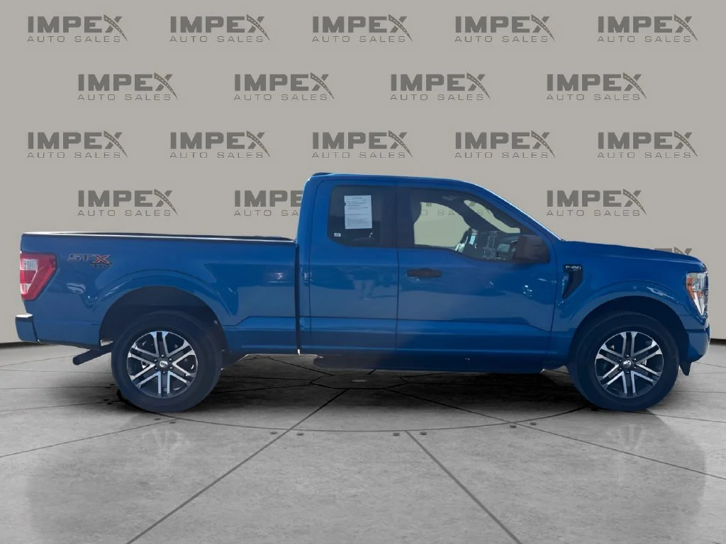 Used 2021 Blue Ford XL image 6