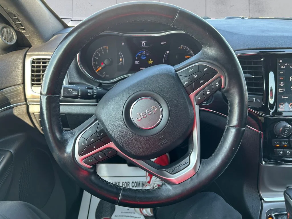Used 2019 Blue Jeep Limited image 9