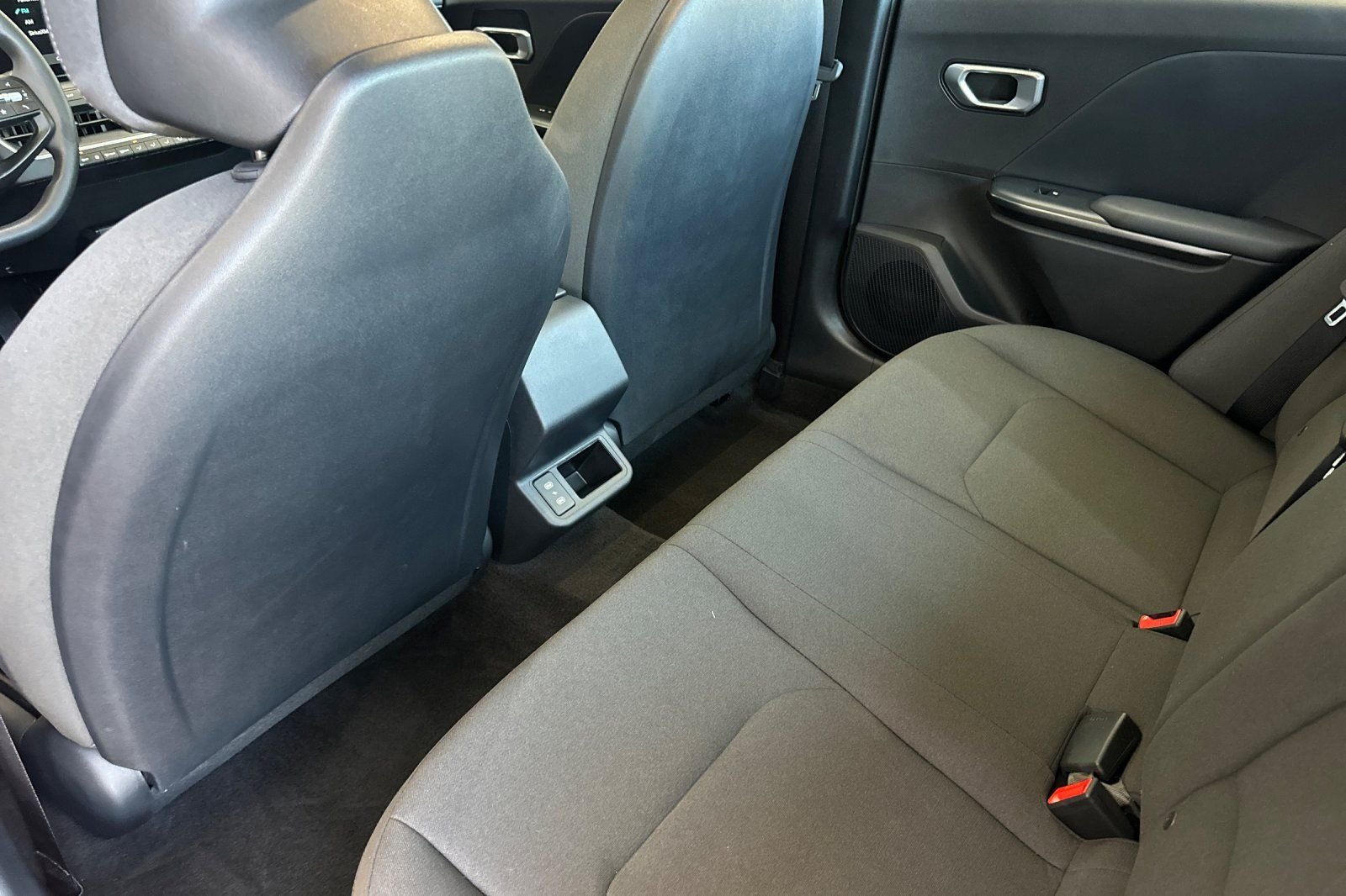 Used 2026 Red Kia LXS image 13