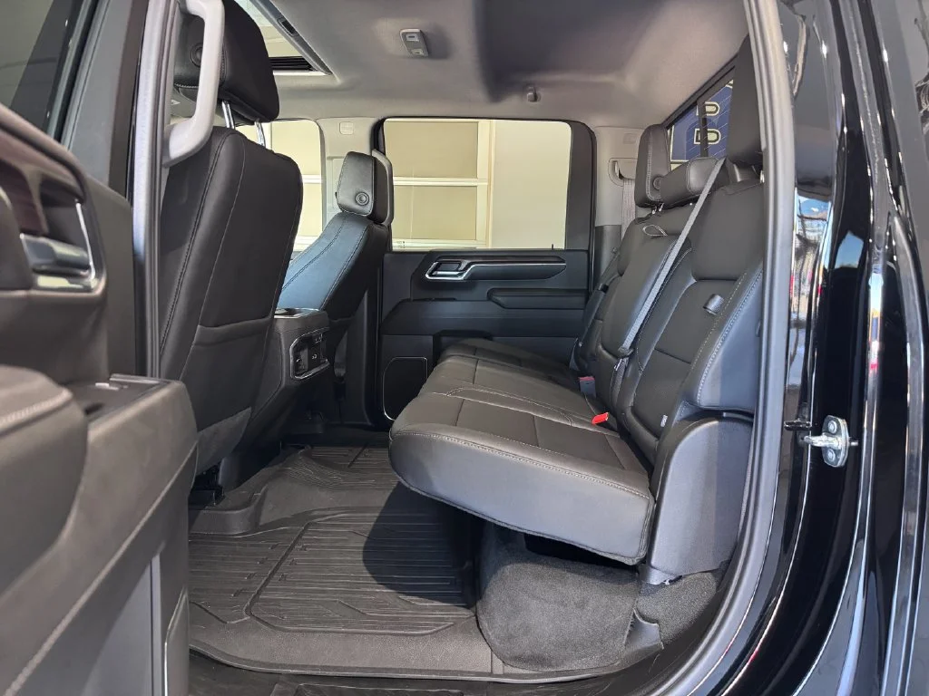 2024 GMC Sierra 2500HD SLT - Photo 13