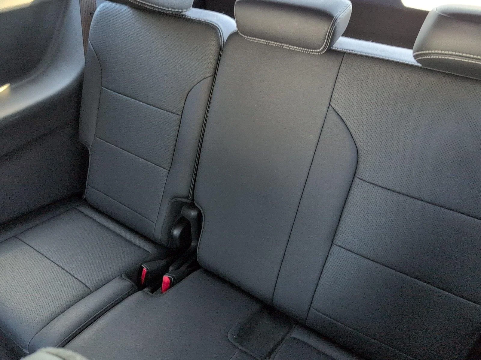 Used 2025 Sterling Gray Metallic Chevrolet LT image 34