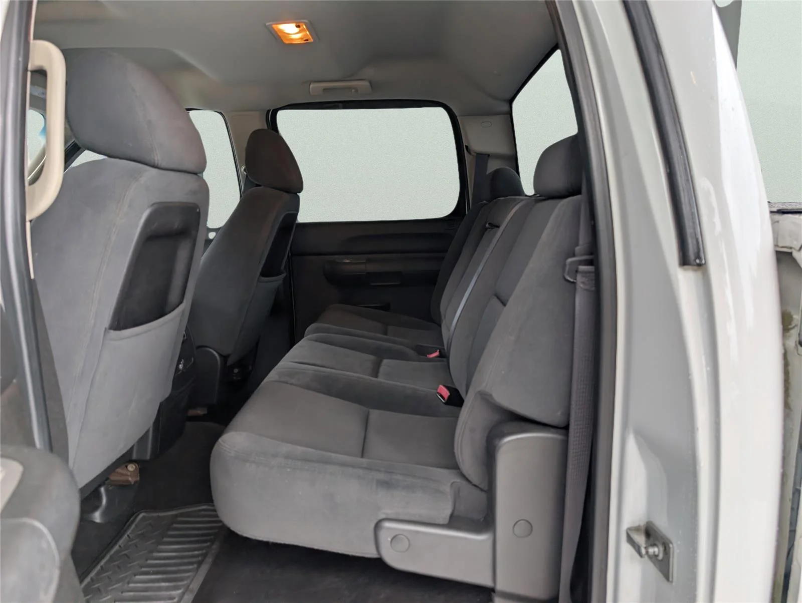 Used 2007 Summit White GMC SLE2 image 27