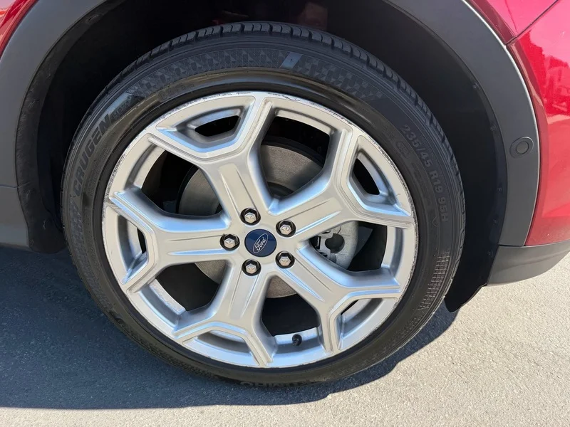 Used 2019 Ruby Red Metallic Ford Titanium image 24