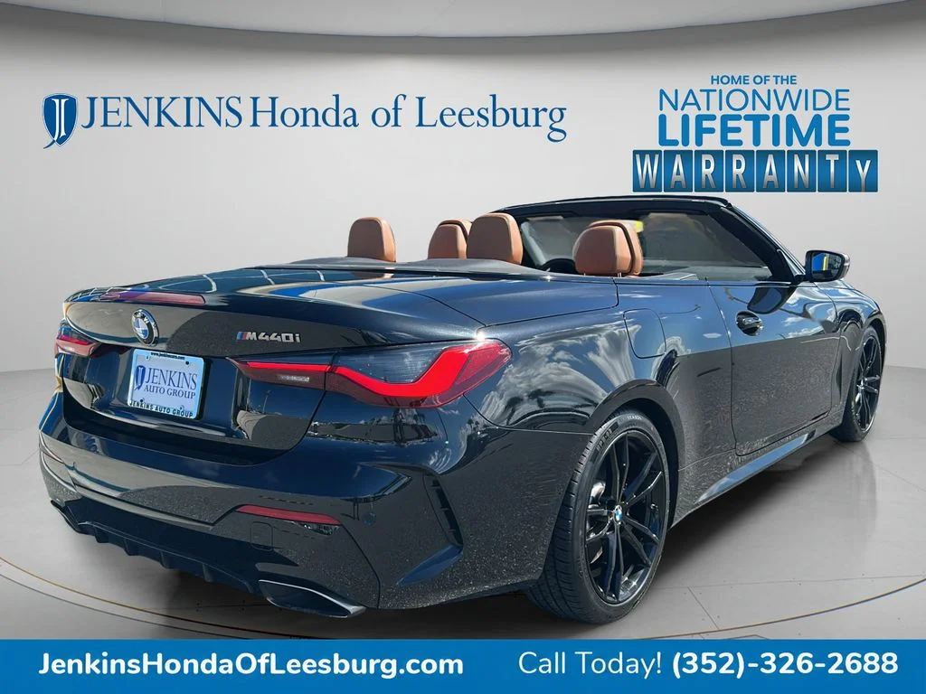 Used 2021 Black BMW M440i image 3
