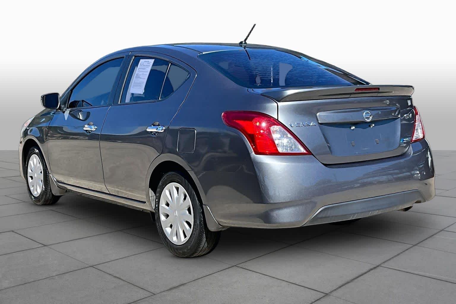 Used 2016 Gun Metallic Nissan SV image 12