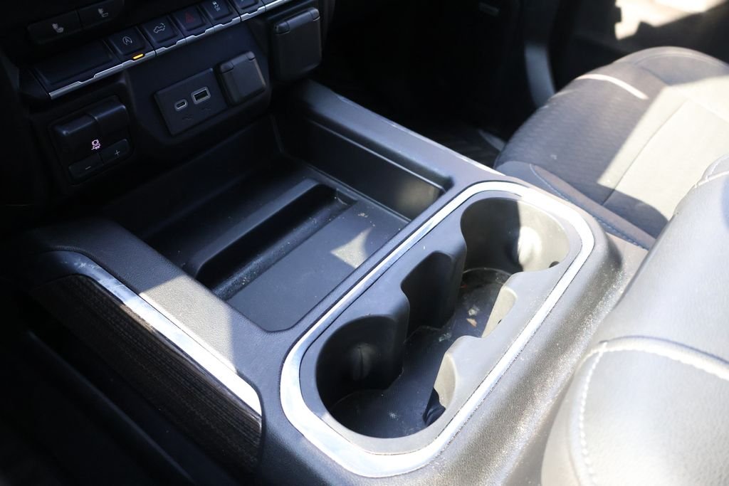 Used 2019 NORTHSKY BLUE METALLIC Chevrolet RST image 32