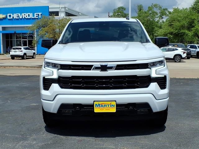 New 2026 Summit White Chevrolet RST image 2