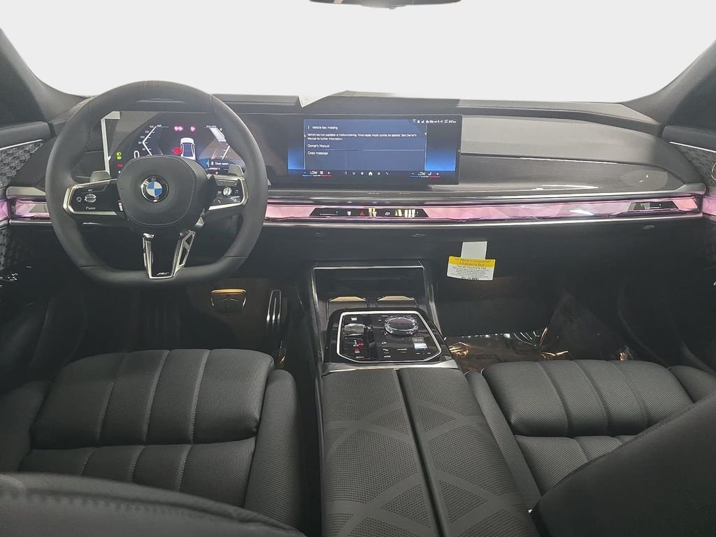 New 2026 Alpine White BMW 760i xDrive image 7